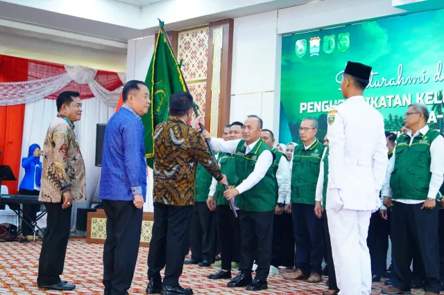 Gubernur Herman Deru Apresiasi Pengukuhan IKA-MUBA Periode 2026–2030